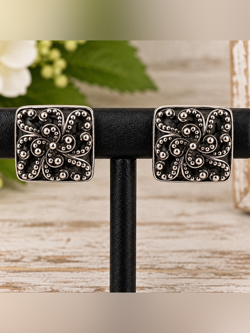 Lois Hill Sterling Silver Caviar Scroll Stud Earrings 925 Bali